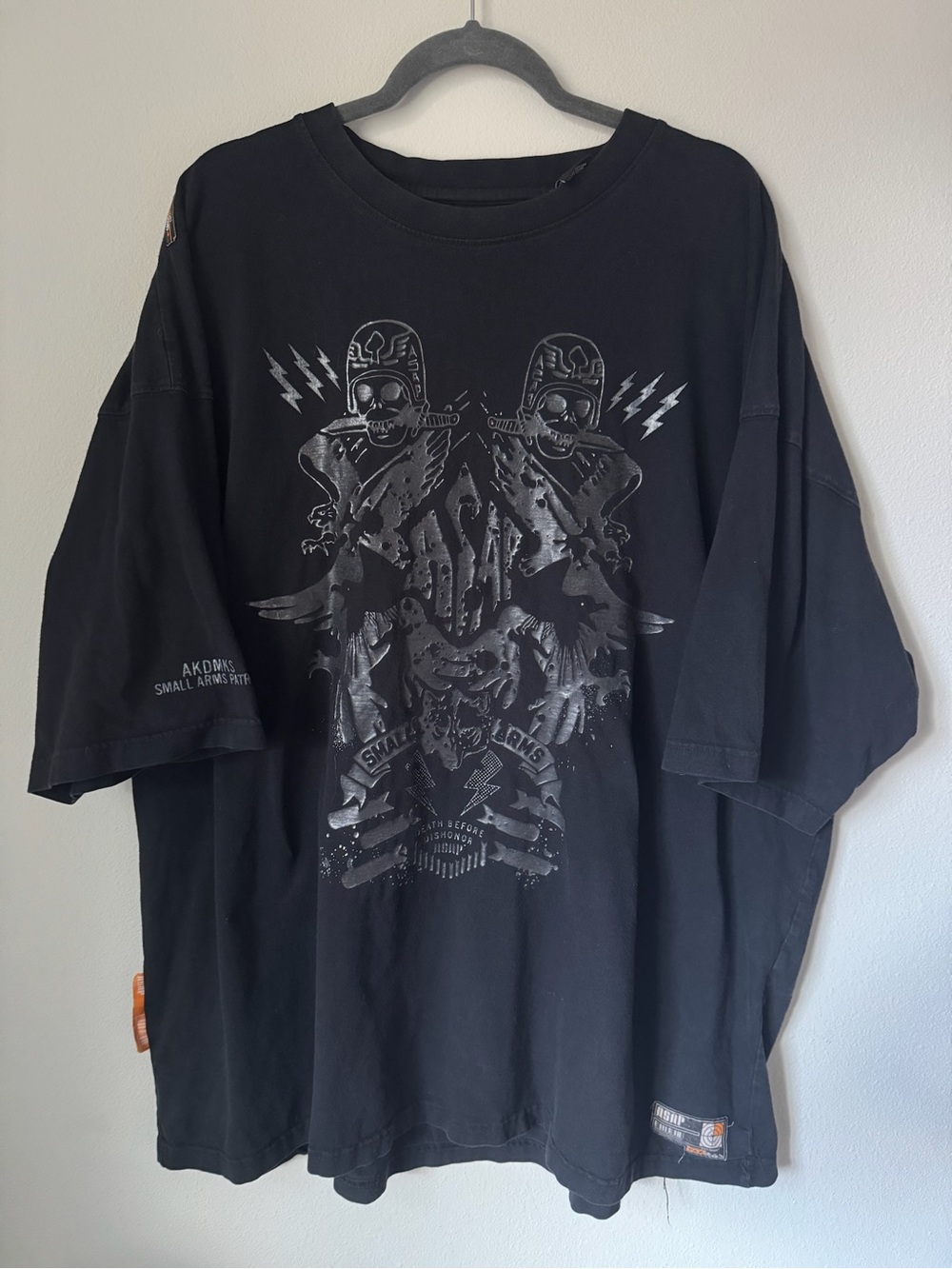 VTG Akademiks Small Arms Patrol Graphic T Shirt Black Skull Streetwear Men’s 4XL